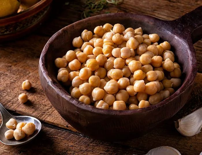 Bowl of chickpeas