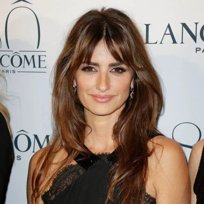 Penelope Cruz showcasing a voluminous layered haircut