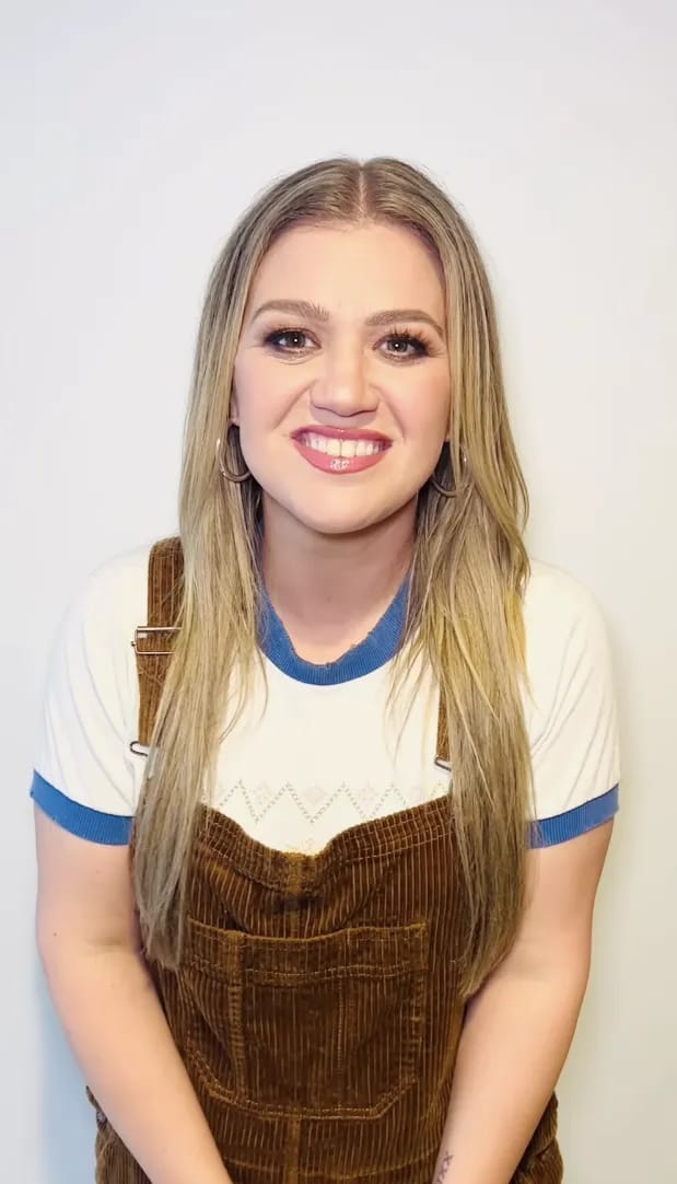 kelly clarkson instagram