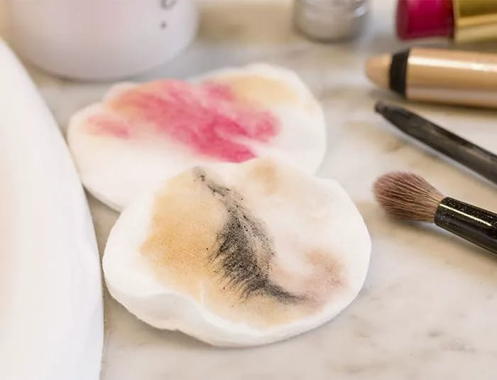 cotton-pads-makeup-remover