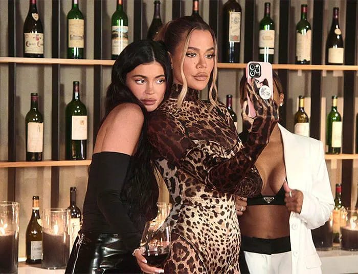 khloe kardashian kylie jenner