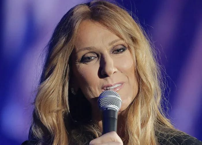 Celine Dion performs live concert AccorHotels Arena 2016