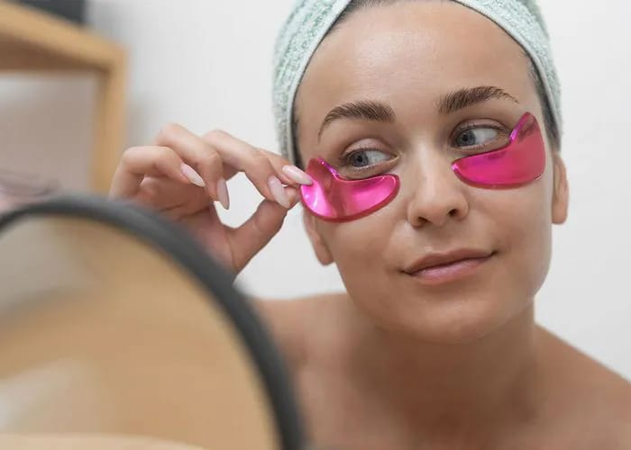 woman-undereye-patches