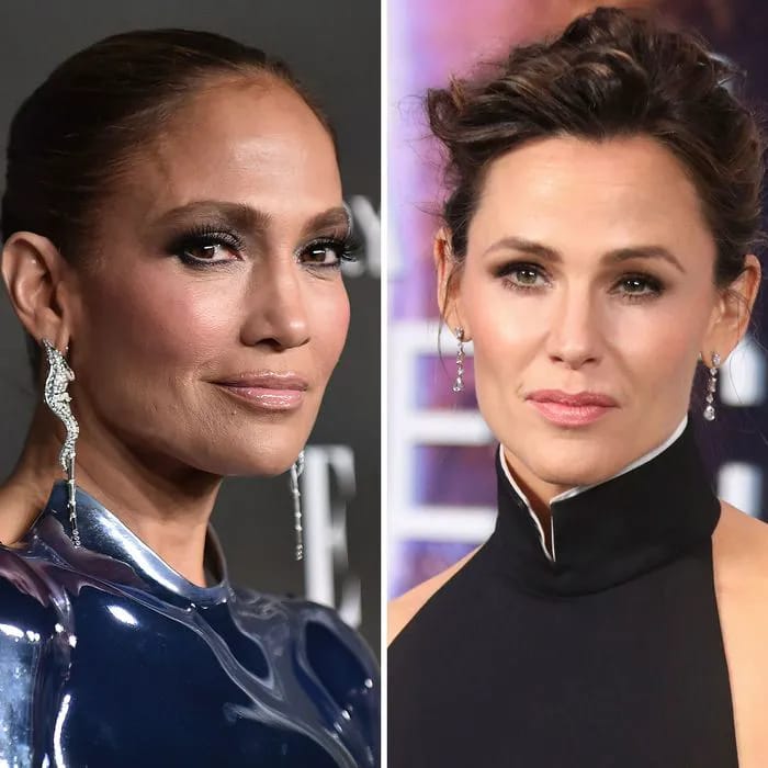 Jennifer Garner and Jennifer Lopez together at an event.