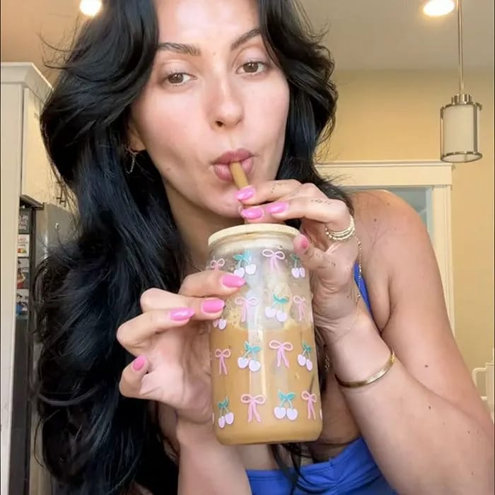 "Gut-friendly coffee recipe by TikTok user Tatlafata"