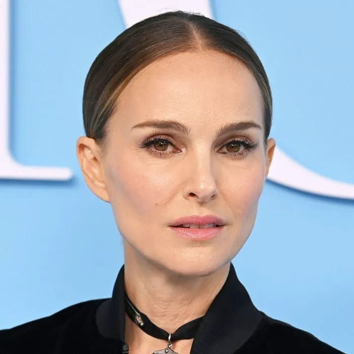 "Natalie Portman attending the Dior Women'swear Spring-Summer 2025 Photocall"