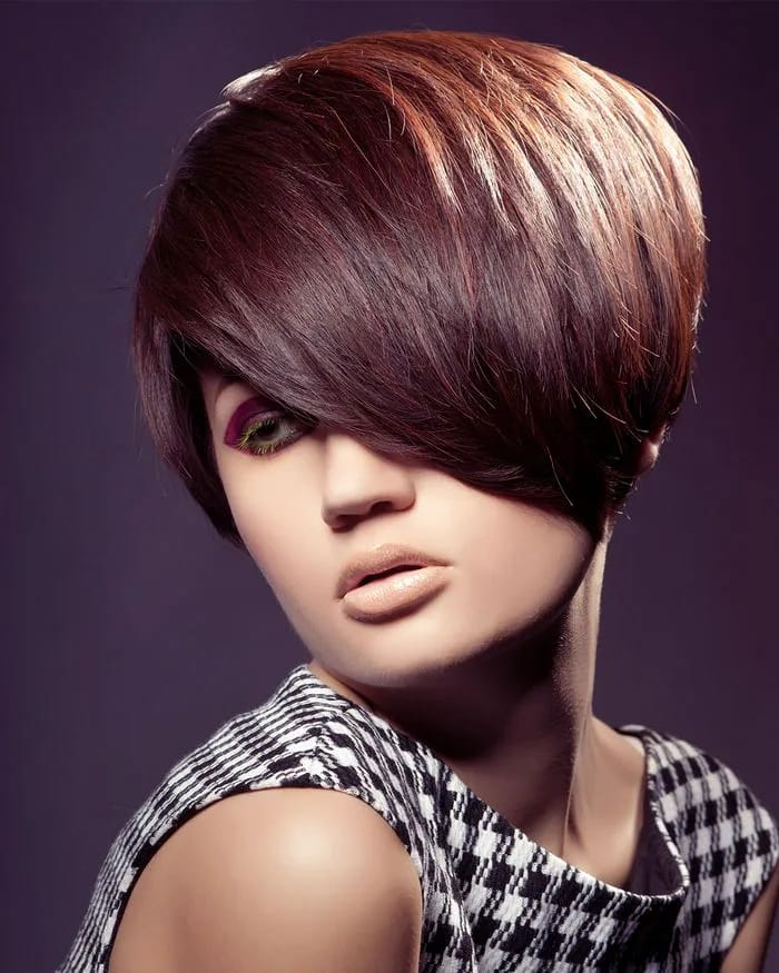 asymmetrical-hair