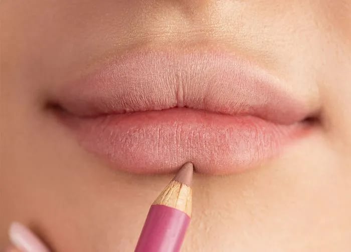 lining-bottom-lip
