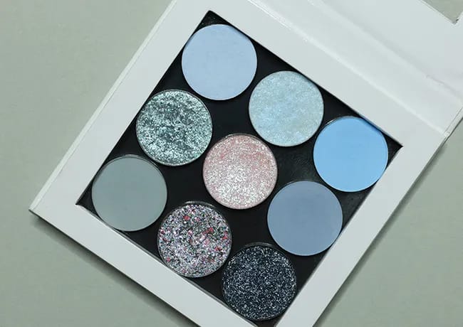 frosted-eyeshadow