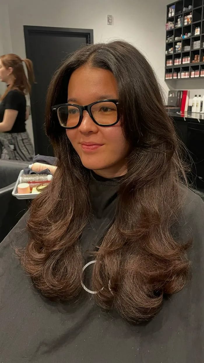 long-hair-face-framing-pieces