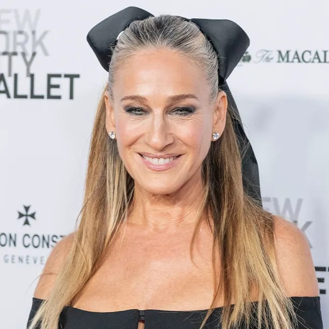 Sarah Jessica Parker showcasing her stunning silver hair.