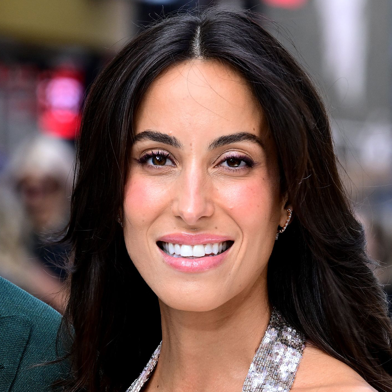 brad-pitt-s-girlfriend-leaves-jaws-on-the-floor-in-a-breezy-yello