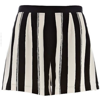 Black and white Rihanna painted stripe shorts « SHEfinds