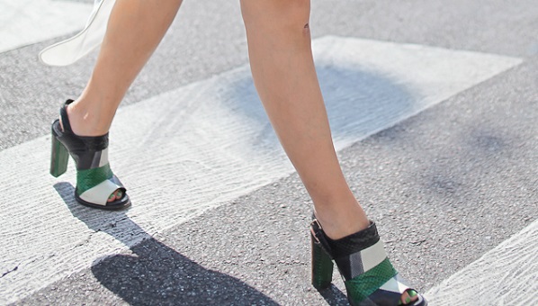 Chunky Heel Sandals | Chunky Heel Trend « Chloe Black Ankle Strap ...