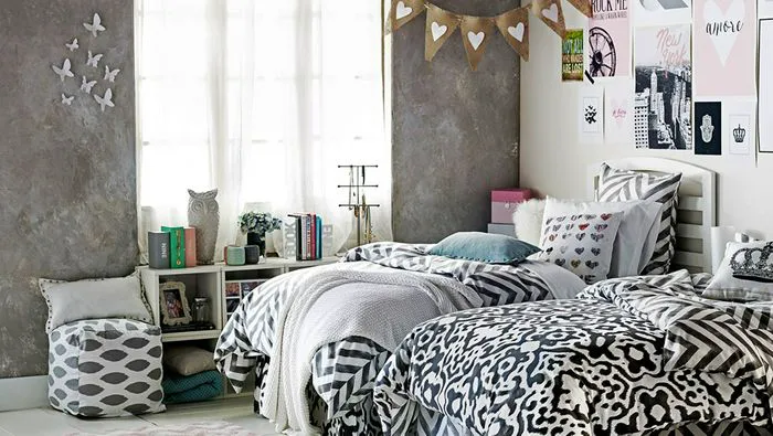 Essential dorm room items for a stylish college move-in.