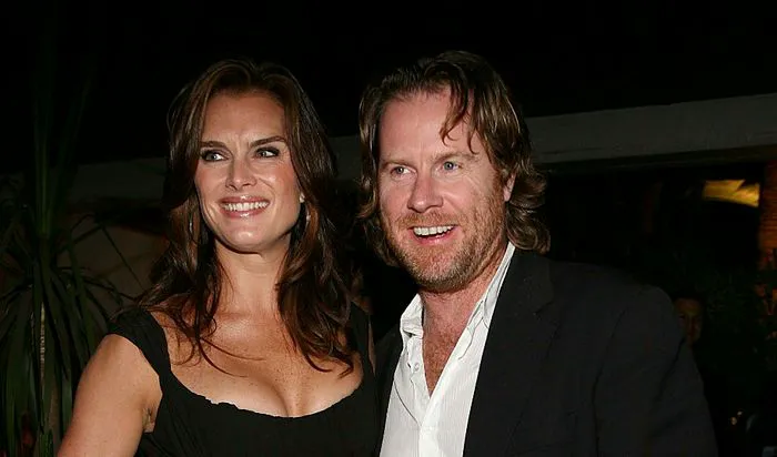 Brooke Shields at a red carpet event
