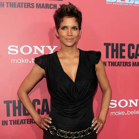 Close-up of Halle Berry's stunning gemstone ring.