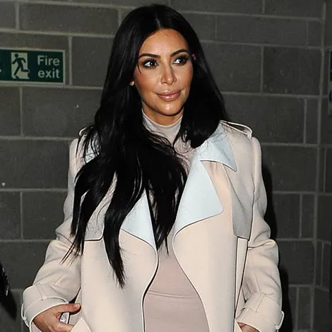 "Kim Kardashian's 15-carat engagement ring"
