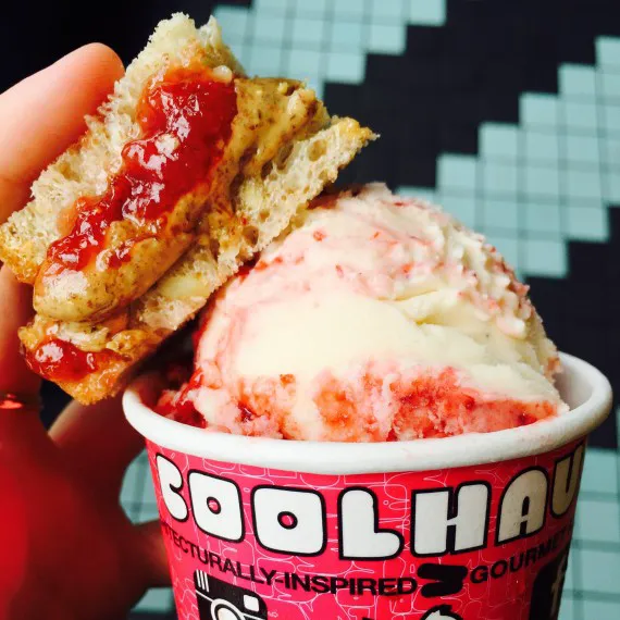 foiegras-jelly-peanutbutter-coolhaus-0615_sq