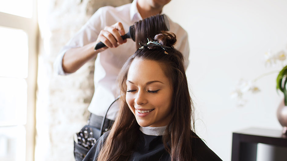 How To Switch Hairstylists What To Do If You Hate Your Hairstylist Shefinds