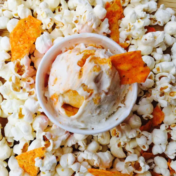 netflix-doritos-popcorn-coolhaus-0615_sq