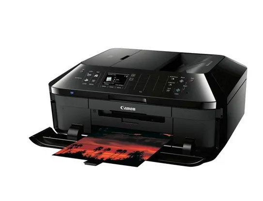 Printer Behind-the-scenes of a fashion photoshoot.