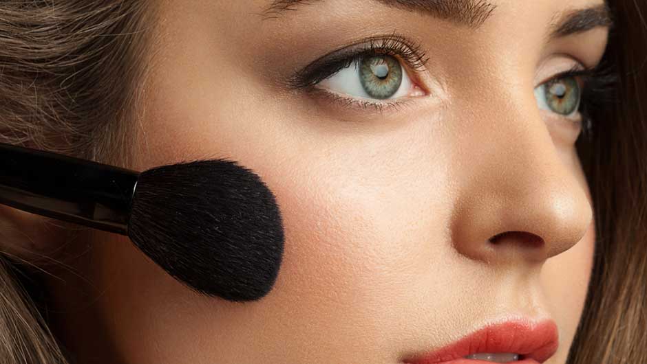 How To Choose The Right Blush The Right Blush For Dark Skin SHEfinds