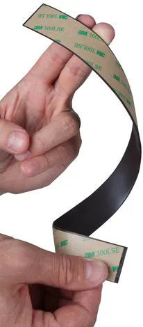 Magnetic strip. Image from SHEfinds