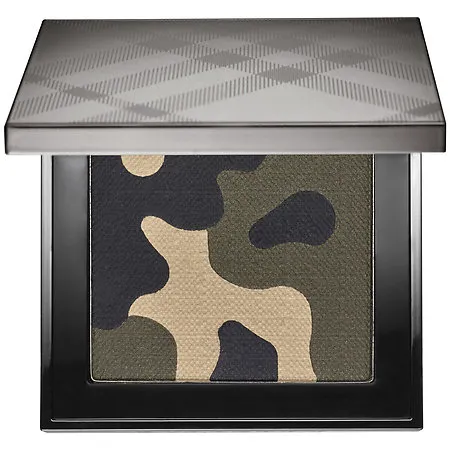 Burberry Autumn/Winter 2015 Runway Palette Image from SHEfinds