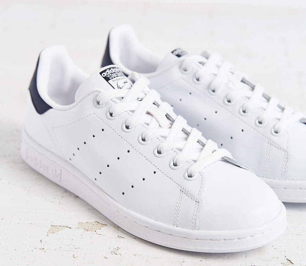 Kendall Jenner Adidas Sneakers | Adidas Stan Smith Sneakers - SHEfinds