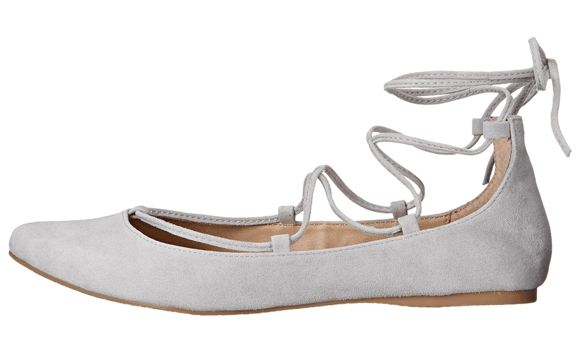 What Are Ghillie Flats | Spring Shoe Trends