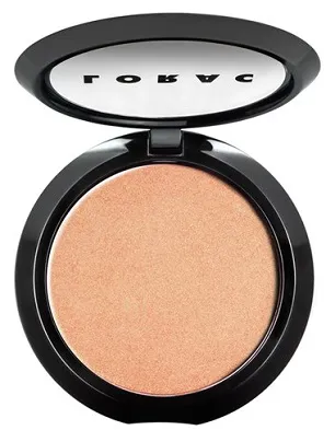 Lorac Light Source Illuminating Highlighter in Daylight Image from SHEfinds