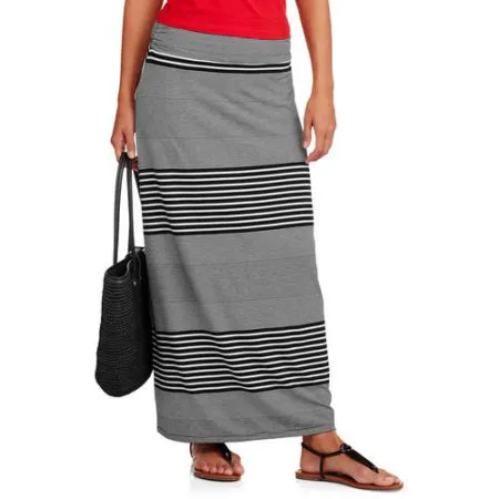 Faded Glory Women's Fashion Maxi Skirt with Shirred Waistband Celebrity makeup look featuring dramatic eyes and glossy lips.