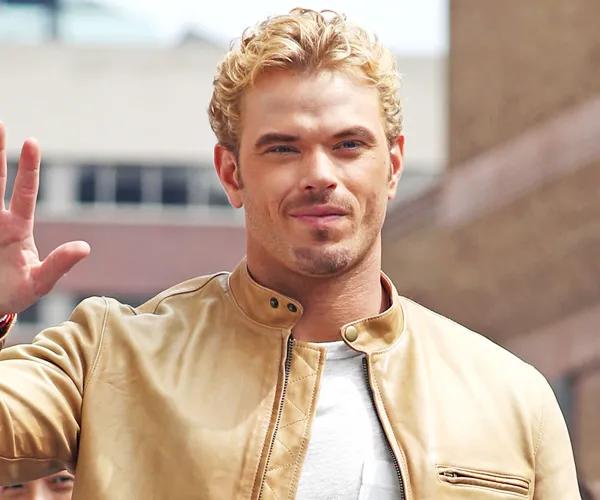 Kellan Lutz Image from SHEfinds