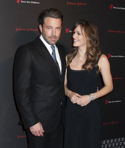 Ben Affleck & Jennifer Garner Image from SHEfinds