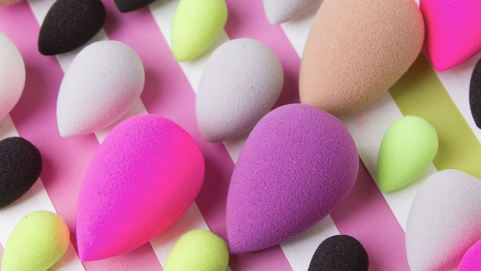 Does The Color Of Your Beautyblender Make A Difference