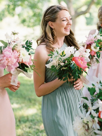 9 Things Your Bridesmaids Shouldn’t Do - SHEfinds