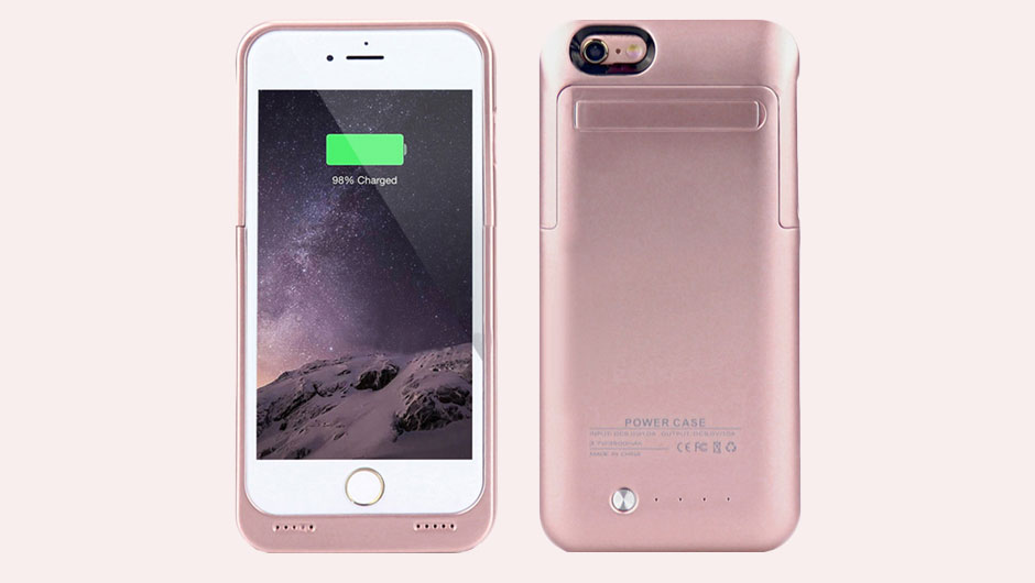 The Weird Reason Charging Cases Are Bad For Your iPhone, According To