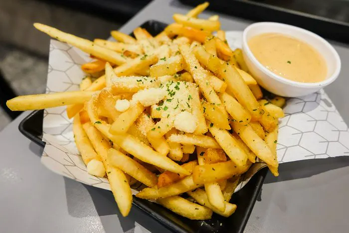 Eat. Image from SHEfinds