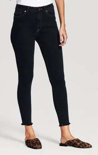 CHRISSY TRIMTONE SKINNY