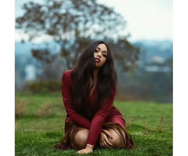 Jordyn Woods jordyn woods bambi pose