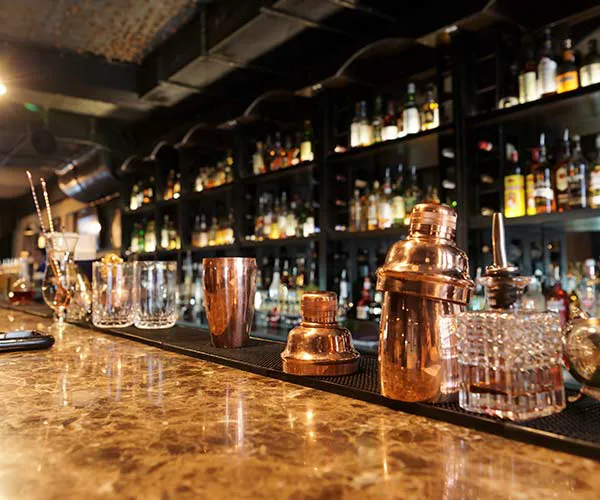bar