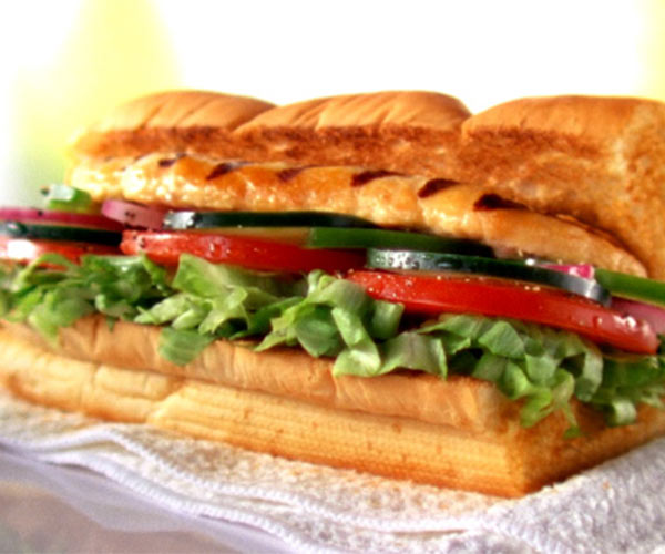 chicken sandiwch subway