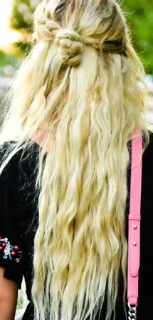 bun with waves