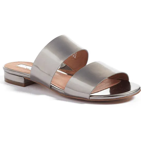 Adina Sandal