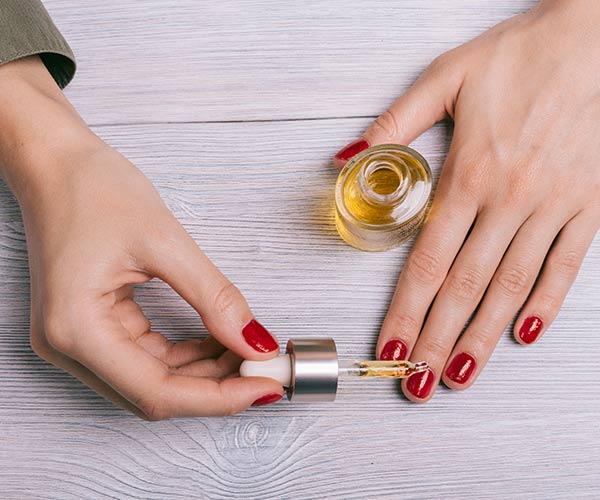 3 Ways To Use Tea Tree Oil For Your Hair, Skin And Nails SHEfinds