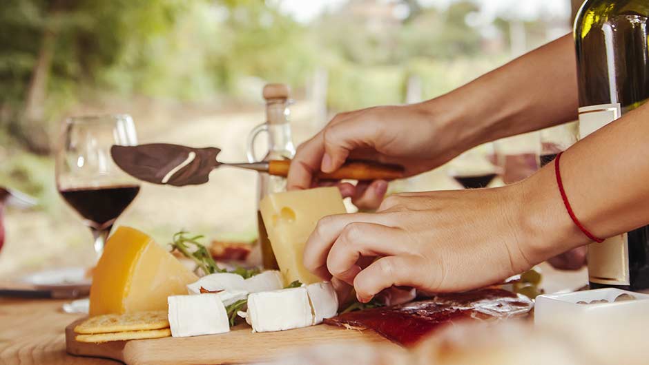 3 Ways To Eat Cheese And Still Lose Weight - SHEfinds