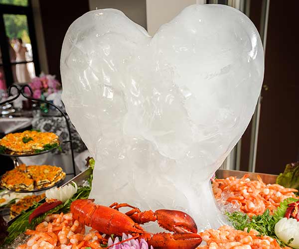 cheesy wedding decorations