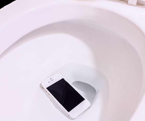 iPhone toilet mistake