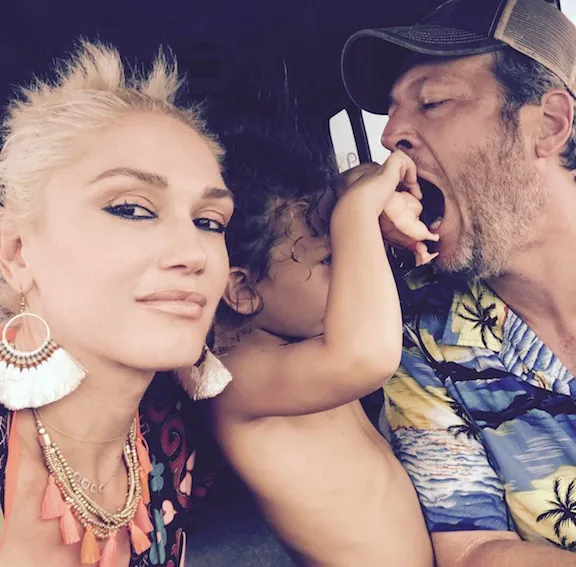 blake shelton gwen stefani pregnant